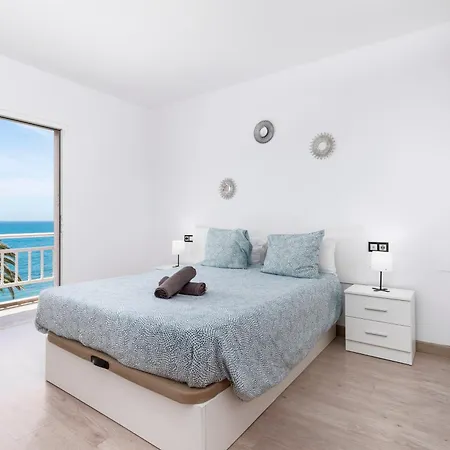 Barca Palms * La Lajita